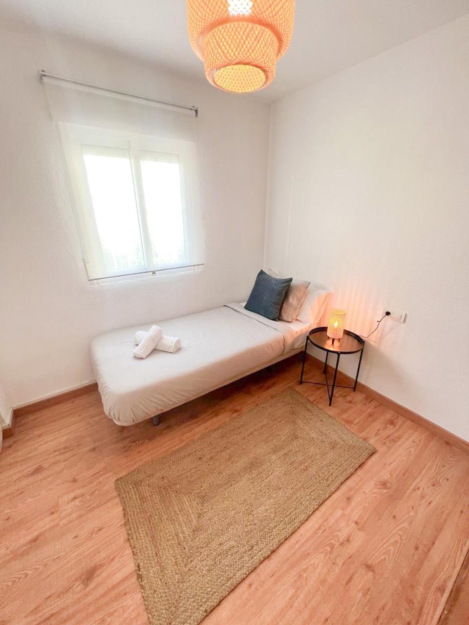 Large & Cozy Centrally Apartment Torremolinos Extérieur photo