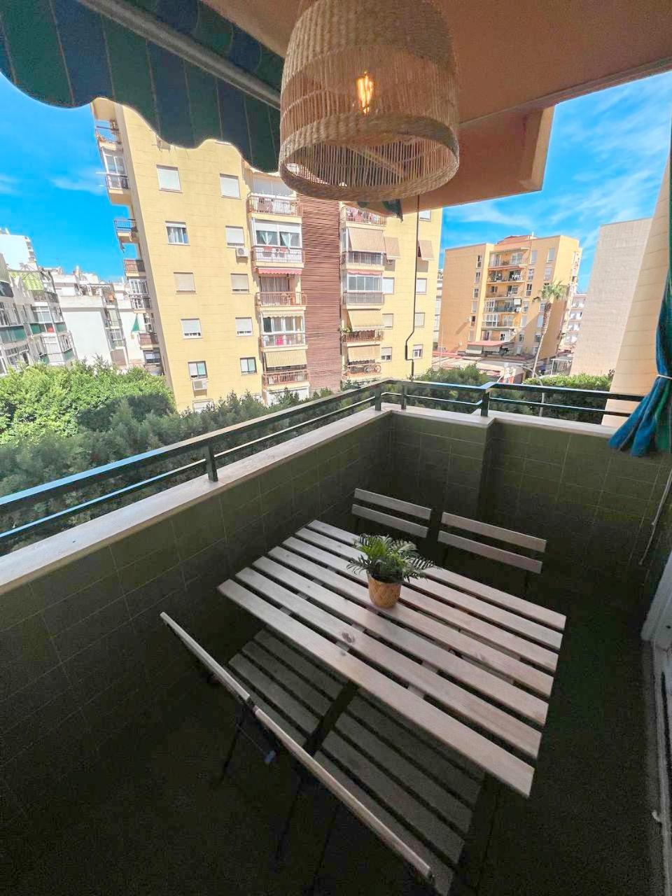 Large & Cozy Centrally Apartment Torremolinos Extérieur photo