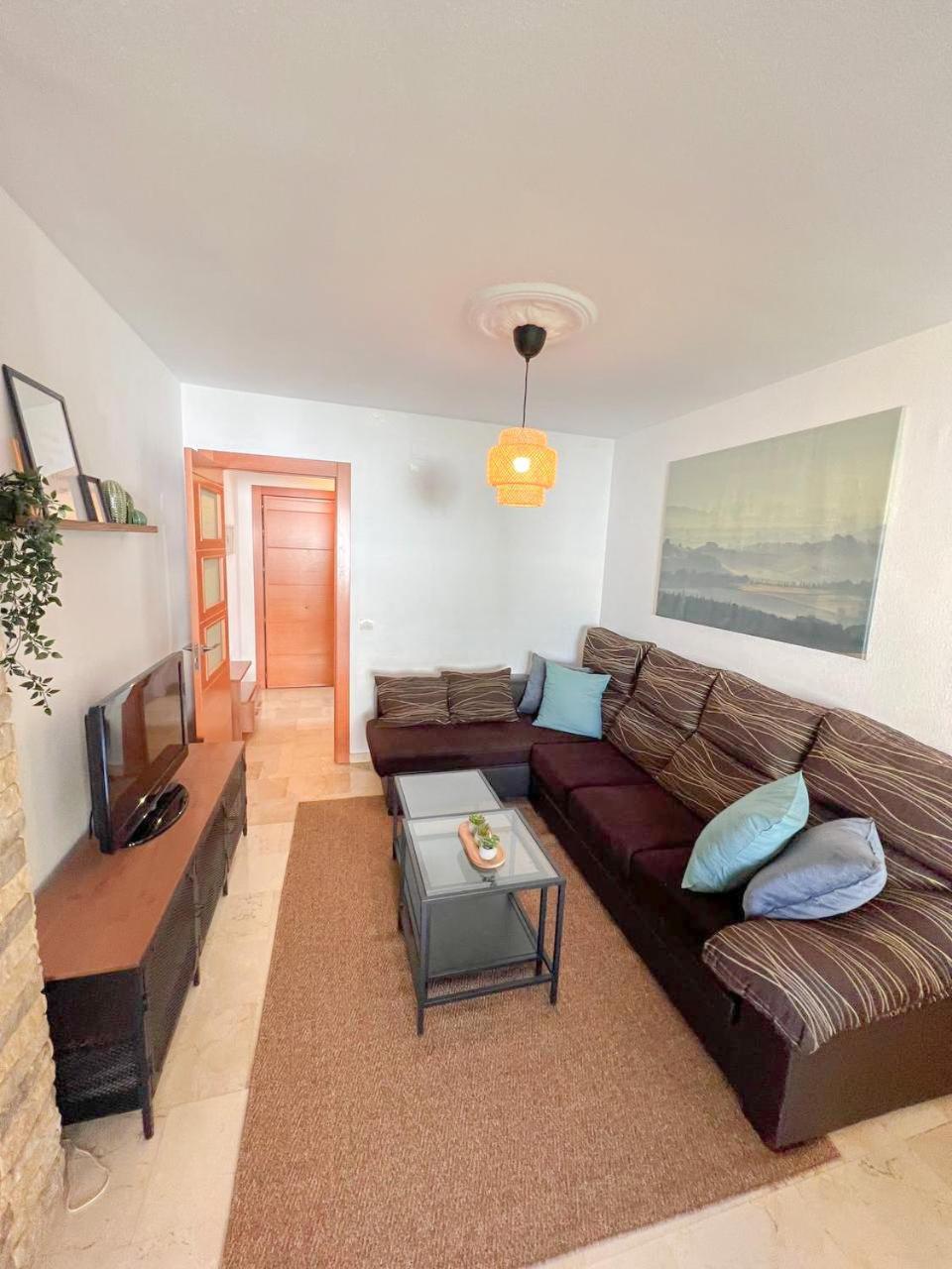 Large & Cozy Centrally Apartment Torremolinos Extérieur photo